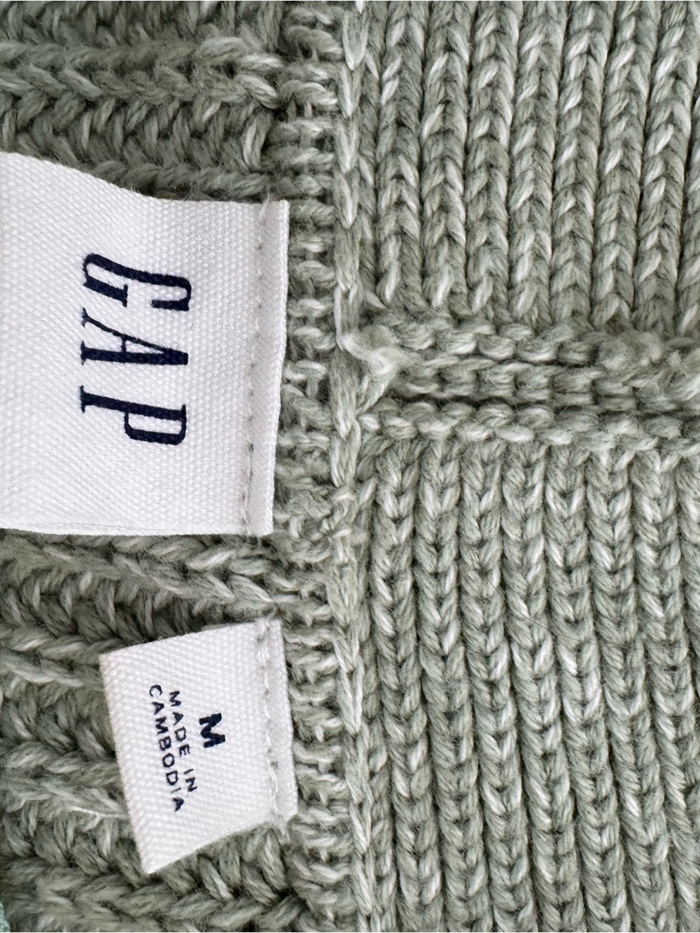 GAP Women's Light Sage Green Knit Cardigan
